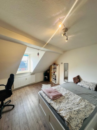 Zimmer in 2er-WG in ruhiger Wohngegend