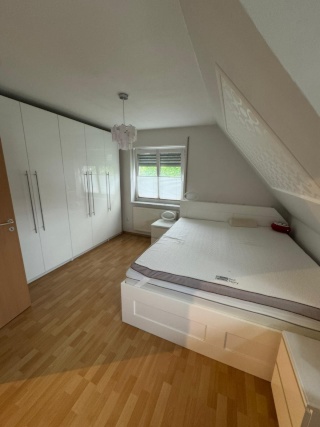 Anzeigenbild: möbliertes WG-Zimmer in Einfamilienhaus in Uni-Nähe (Dietrichsweg, Oldenburg)