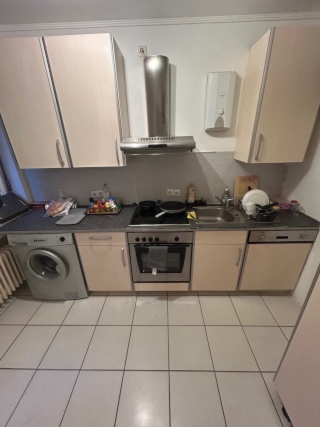 Anzeigenbild: 2-Zimmer-Wohnung (60 m²) zur Zwischenmiete – direkt am Aachener Hauptbahnhof