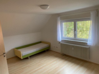 Anzeigenbild: 3 Zimmer Dachgeschosswohnung