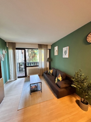 Ad image: Wunderschöne, ruhige Wohnung auf Zeit. Leben wo andere Urlaub machen.
