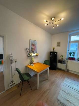 Schöne 2 Zimmerwohnung mit Hinterhof