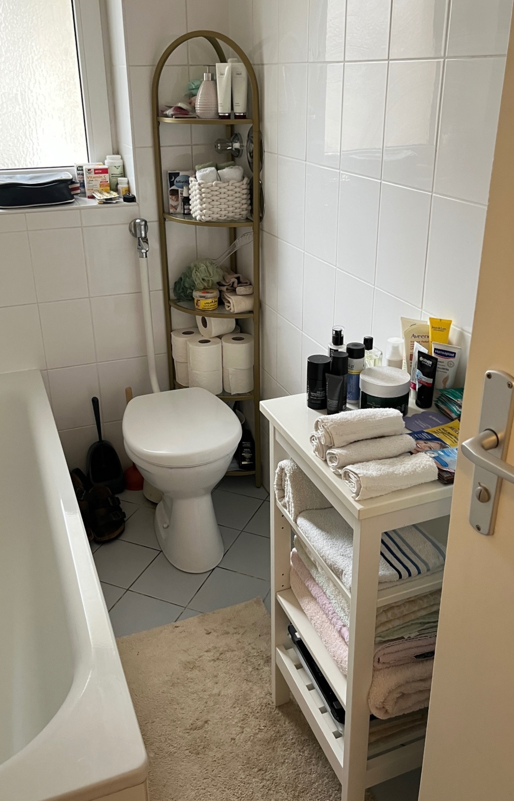 1,5-Zimmer-Wohnung in Ludwigsvorstadt-Isarvorstadt – Voll möbliert, Balkon, 4. Stock mit Aufzug, ab 1. November – Haydnstraße, 80336 München Ludwigsvorstadt-Isarvorstadt – Vorschaubild 6
