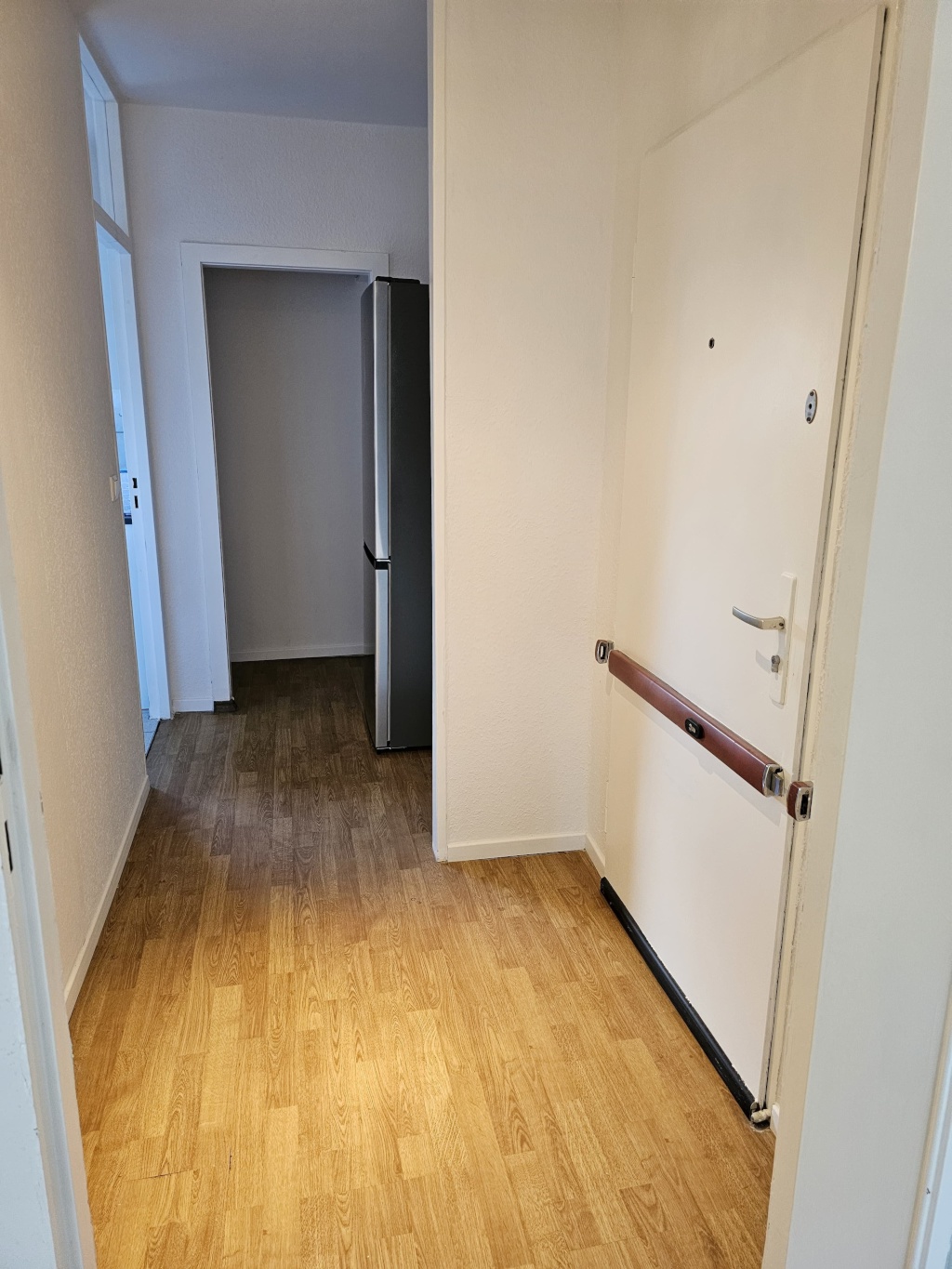 Zu vermieten Einzimmerwohnung im Hochparterre mit PKW Stellplatz – Windhalmweg 27, 13403 Berlin Wittenau – Vorschaubild 9