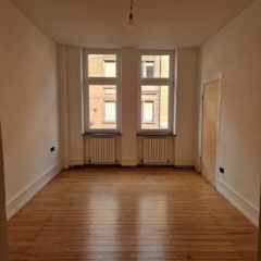 Anzeigenbild: Süßes WG-Zimmer, teilmöbliert
