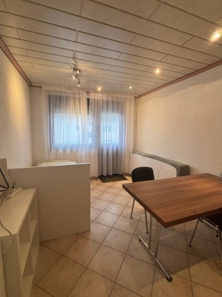 Anzeigenbild: 14 m² Zimmer mit Balkon