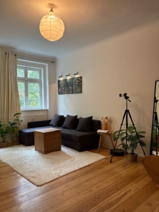 Sunny 2 Zimmer Ferienwohnung in der Nähe von Prenzlauer Berg — photo 1