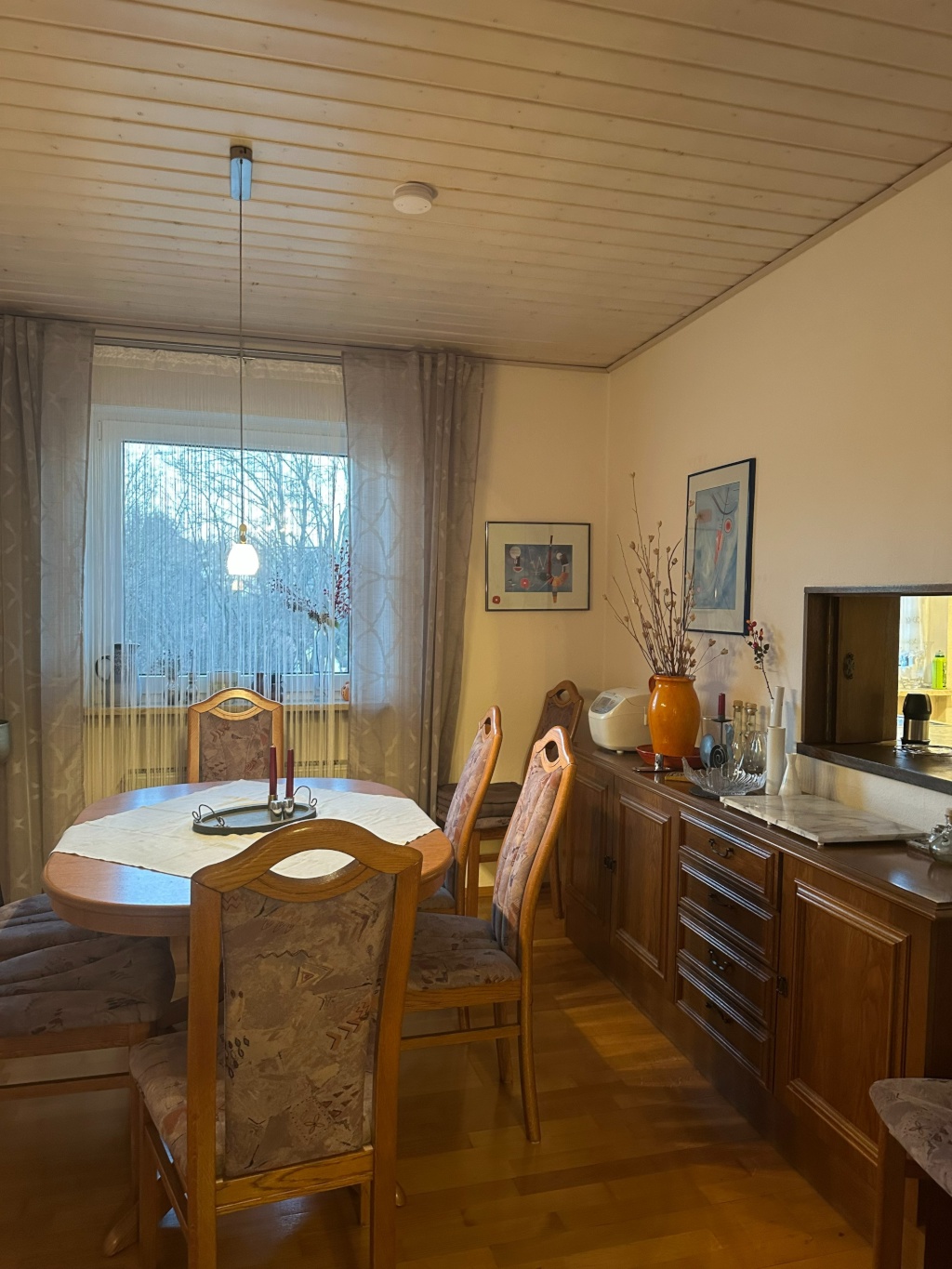 Habitación en WG Tiefenbach Flurstraße 1 - Esszimmer