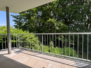 Anzeigenbild: Lütticher Straße_4er WG_Sanierte Balkonwohnung mit Gartennutzung