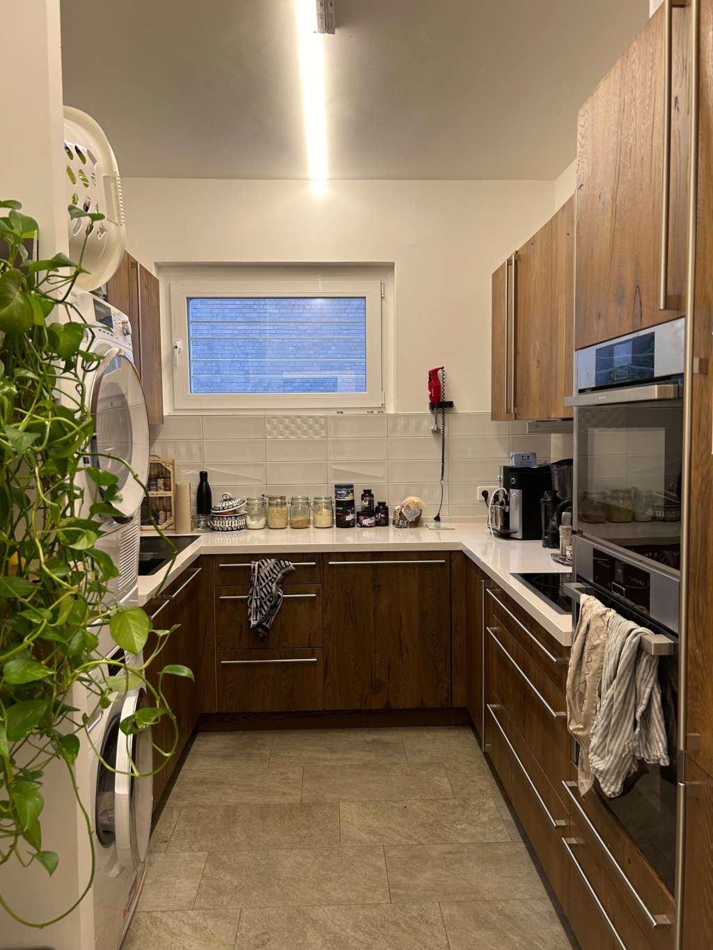 Sonnige 2 Zimmer Wohnung in Charlottenburg zur Untermiete (September 26 - April 27) – Pestalozzistraße 47, 10627 Berlin Charlottenburg – Vorschaubild 5