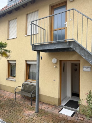 Anzeigenbild: Eingerichte 30qm-Wohnung im alten Ortskern von Dossenheim - ab 1.1.2026 sofort bezugsfähig