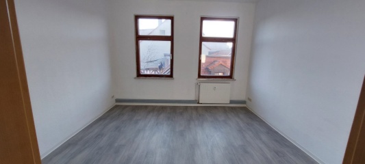Ad image: Quiet 3-room apartment in the centre of Apolda – with bathtub
