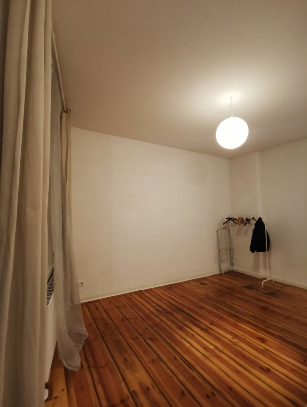 Ab 01.10. 1-Zimmer-Wohnung für 6-12 Monate - Top-Lage! Nah Warschauer & RAW – Revaler Str., 10245 Berlin Friedrichshain – Vorschaubild 7