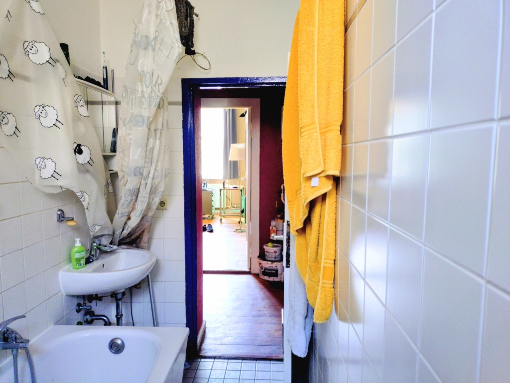 Tausche/swap only 1 Zimmer-Wohnung Torstr. in Mitte – Torstraße, Berlin Mitte Mitte 10119 – Vorschaubild 4