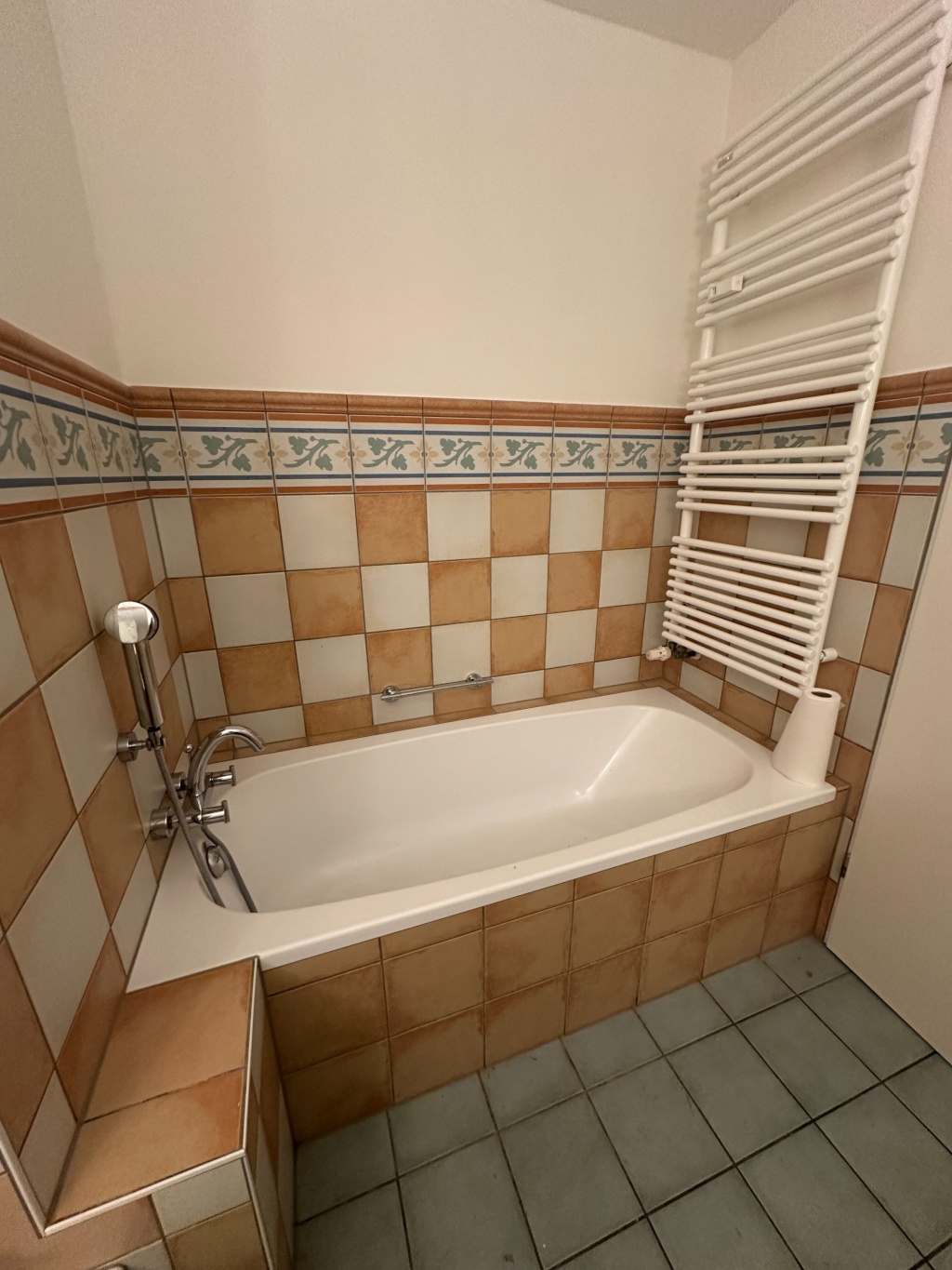 WG-Zimmer Alt-Saarbrücken Schlossstraße 2 - Bild 11