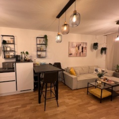 Anzeigenbild: Voll möbeliertes Zimmer in moderner WG | befristet