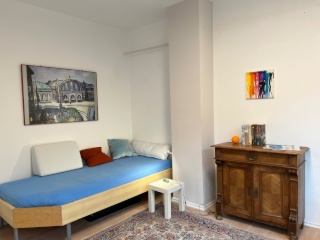 Anzeigenbild: Helles freundliches Zimmer in Kronberg, 5 Minuten zur S-Bahn