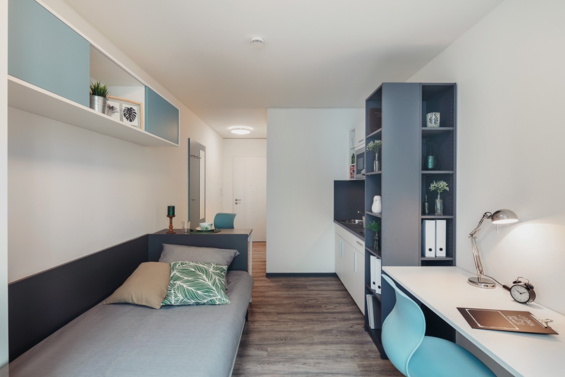 Home & Co – Easy Living | Möbliertes All-Inclusive Wohnen – Holzhofgasse 1, 1099 Dresden Neustadt – Vorschaubild 2