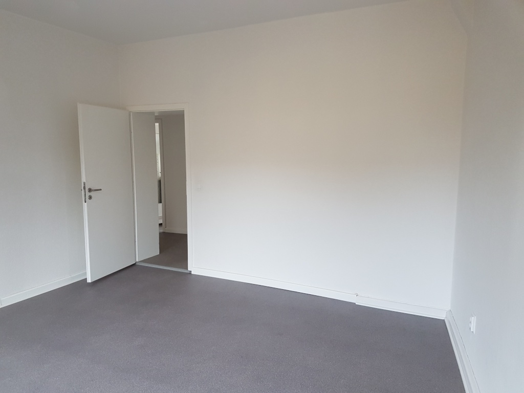 WG-Zimmer Südstadt Frankfurter Straße 110 und 159 - Wohnung 6: Frei Zimmer 2