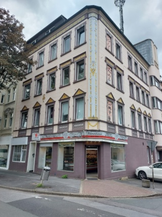 Imagen del anuncio: totalmente amueblado 3.5 habitación WG apartamento con balcón desde 01.01.2026