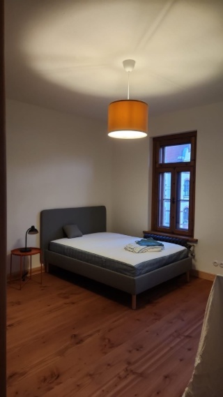 Anzeigenbild: Cooles 2-er WG Zimmer Apartment mit eigenem Bad und WC