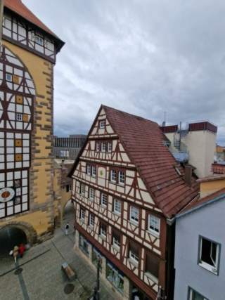 Anzeigenbild: Mitten in der Stadt mit Blick auf historische Häuser und Tübinger Tor (5er WG Zi. 3)