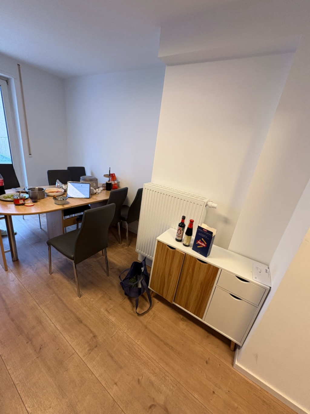 Habitación en WG Neckarstadt Langstraße 78 - Essbereich
