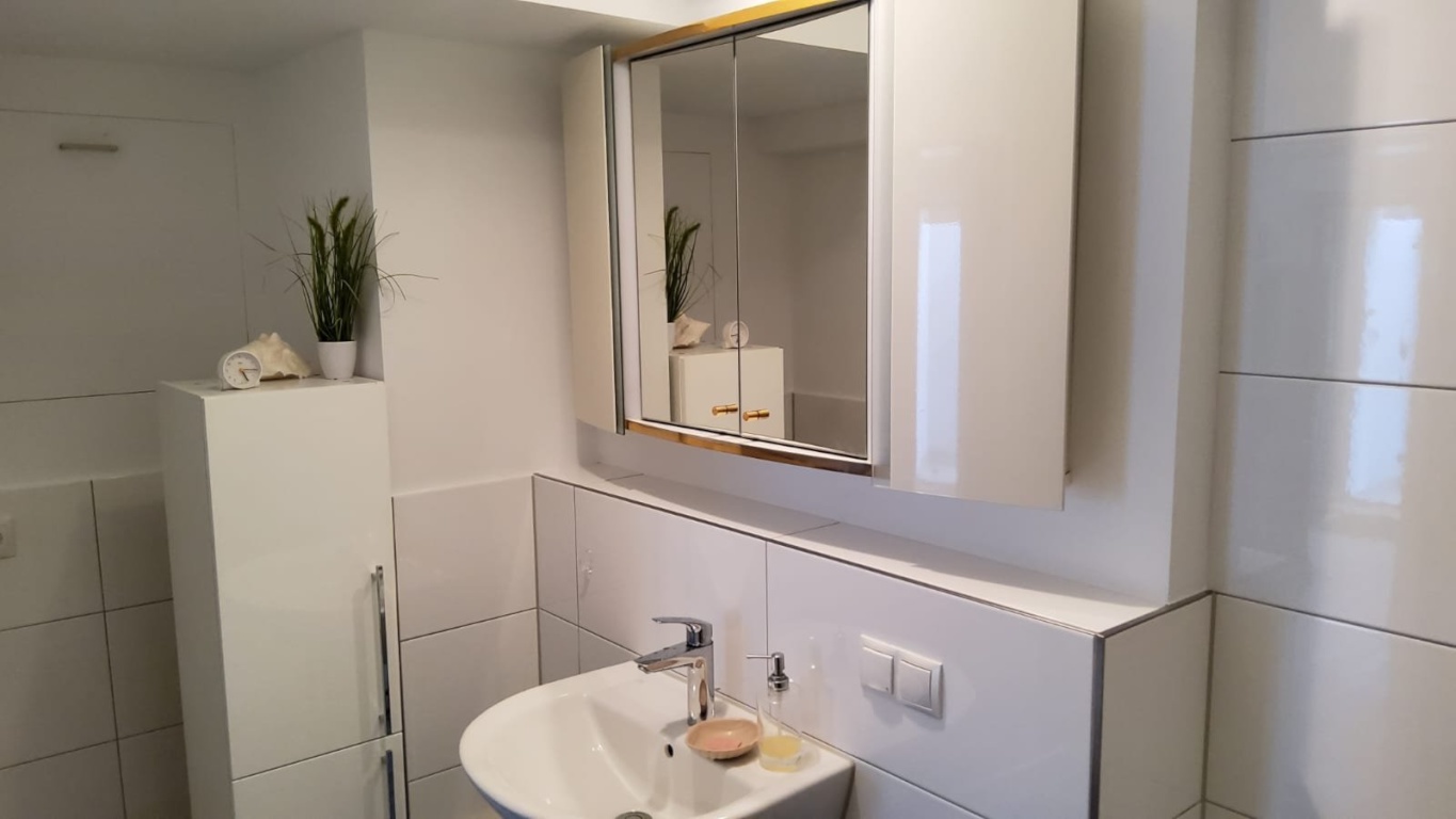 WG-Zimmer Bonn Bad Godesberg Mehlem Langenbergsweg 93 - Bild 8
