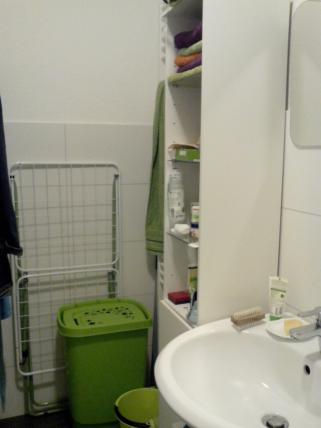 Nur für ruhige, berufstätige Single‐Frau: Möblierte 2‐Zimmer‐Wohnung in Köln‐Deutz – befristet für 3 Monate (Verlängerung möglich). – Deutzer Freiheit 91, 50679 Köln Deutz – Vorschaubild 7