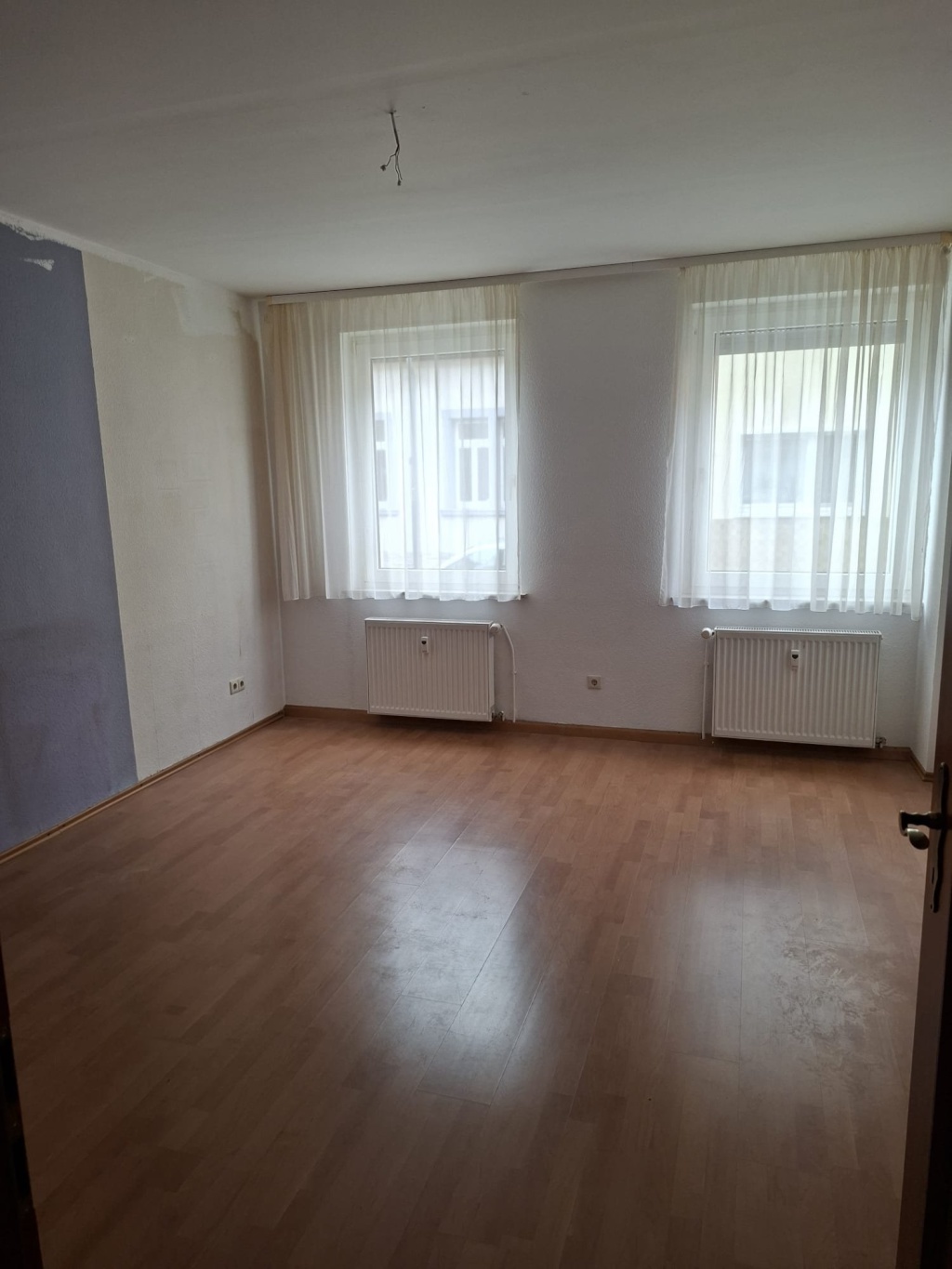 2-Zi.-Whg. mit Balkon & Tageslichtbad in Mannheim-Neckarau – 55 m "Nähe John Deere"