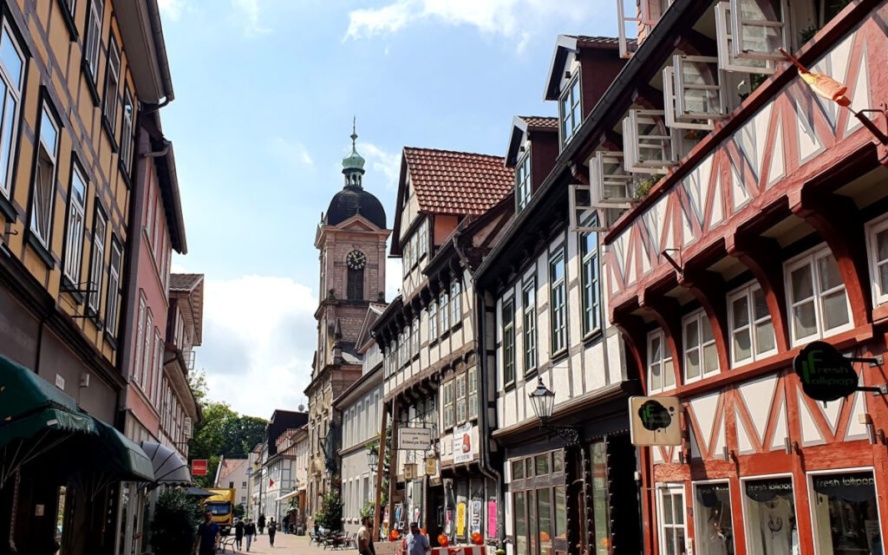 Anzeigenbild: Suche ruhige Wohnung oder WG für 1 Semester in Göttingen (Okt. 2025 – März/April 2026)