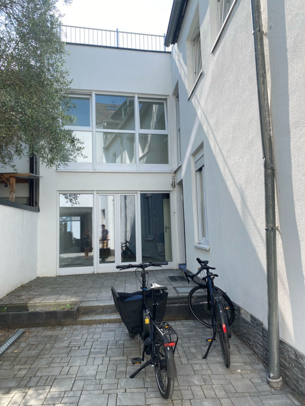 House Nippes Escher Straße - Das Haus