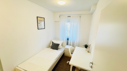 Anzeigenbild: Neugründung einer modernen 3er-WG in Schwetzingen – vollmöblierte Zimmer, Balkon, Einbauküche