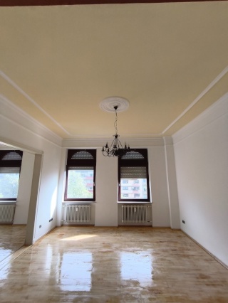 Anzeigenbild: WG-geeignet! 4 1/2 ZKBB im herrschaftlichen Anwesen, U 6-Quadrat Mannheim