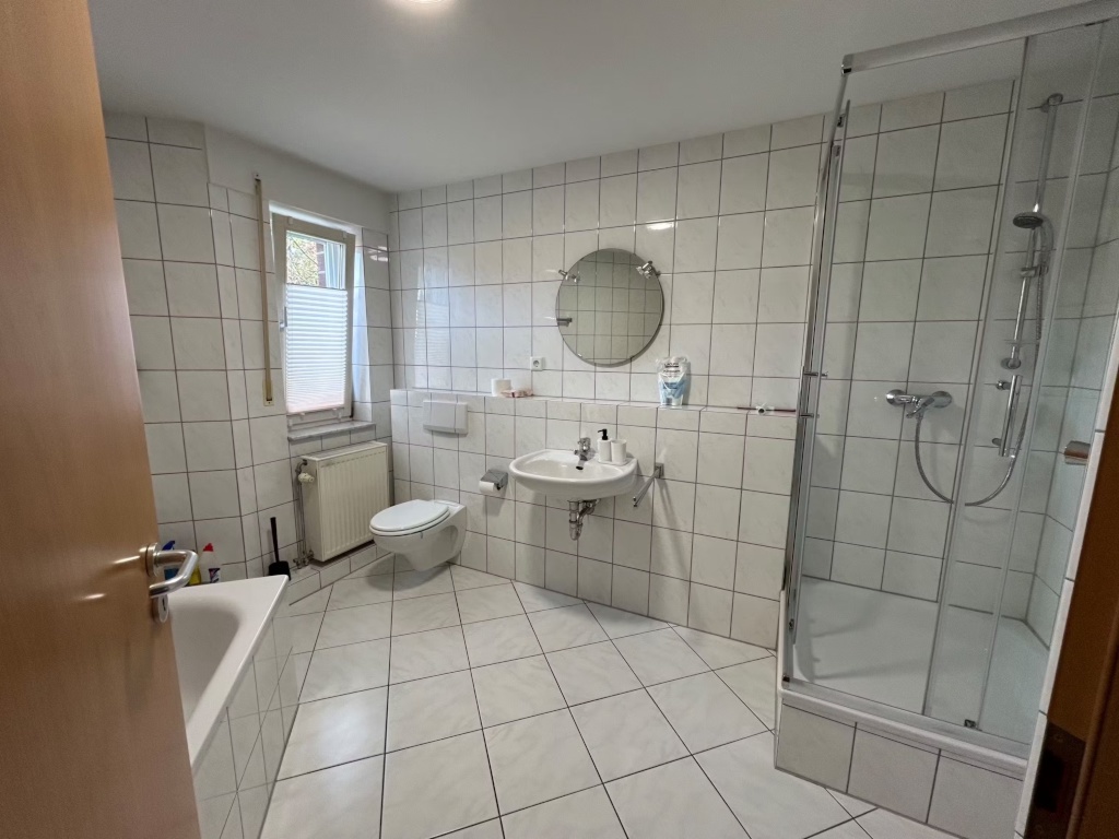 Möbliertes Apartment mit Balkon in bevorzugter Wohnlage Duisburg Großenbaum – Saarner Str. 78, 47269 Duisburg Großenbaum – Vorschaubild 3