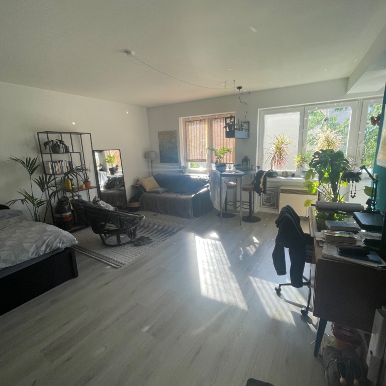 // Tauschwohnung // Schönes Appartement in Zentral Ehrenfeld gg. Wohnung in K Mühlheim o. Südstadt vzw. mit Rheinnähe