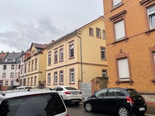 Anzeigenbild: 4 Zimmer Wohnung in perfekter Lage + nähe Bahnhof + nähe Hochschule