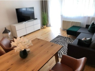 Imagen del anuncio: Apartamento totalmente amueblado de 3 habitaciones con balcón – limitado a 1 año