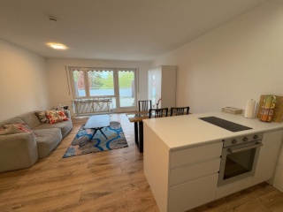 Anzeigenbild: Erstbezug mit Einbauküche und Schicke 1-Zimmer Wohnung mit Balkon in Leinfelden-Echterdingen