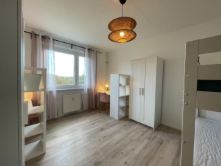 Ad image: Furnished WG room (2 beds) for rent in 4er-WG, 15.11.–15.03.