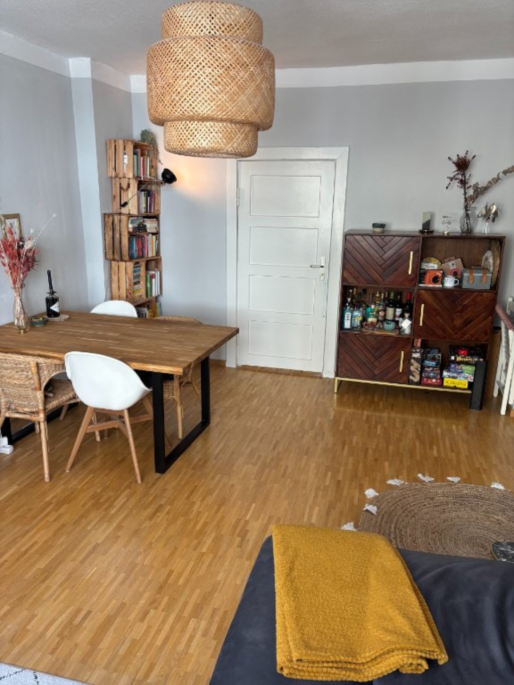 2 Zimmer Wohnung mit Balkon | vollmöbliert | Prenzlauer Berg ab Oktober - Laufzeit flexibel | Verlängerung nach Absprache | NUR FRAUEN ODER PAARE | Keine Anmeldung möglich – Greifswalder Straße 164, 10409 Berlin Prenzlauer Berg – Vorschaubild 3
