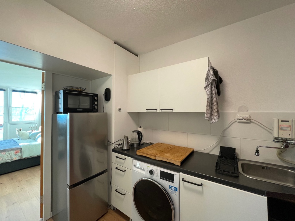 1 Room Flat Deutz Siegburger Straße 57 - picture 12