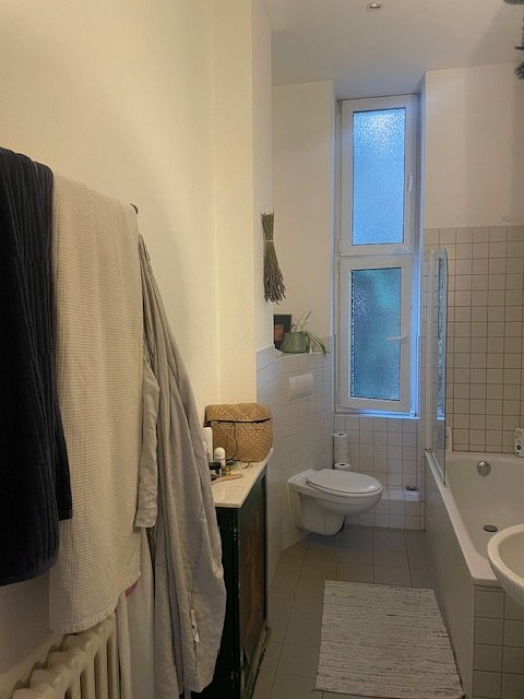 Beautiful altbau apartment in Neukölln from 29th of August to 11th of September – Donaustraße, 12043 Berlin Neukölln – Vorschaubild 10