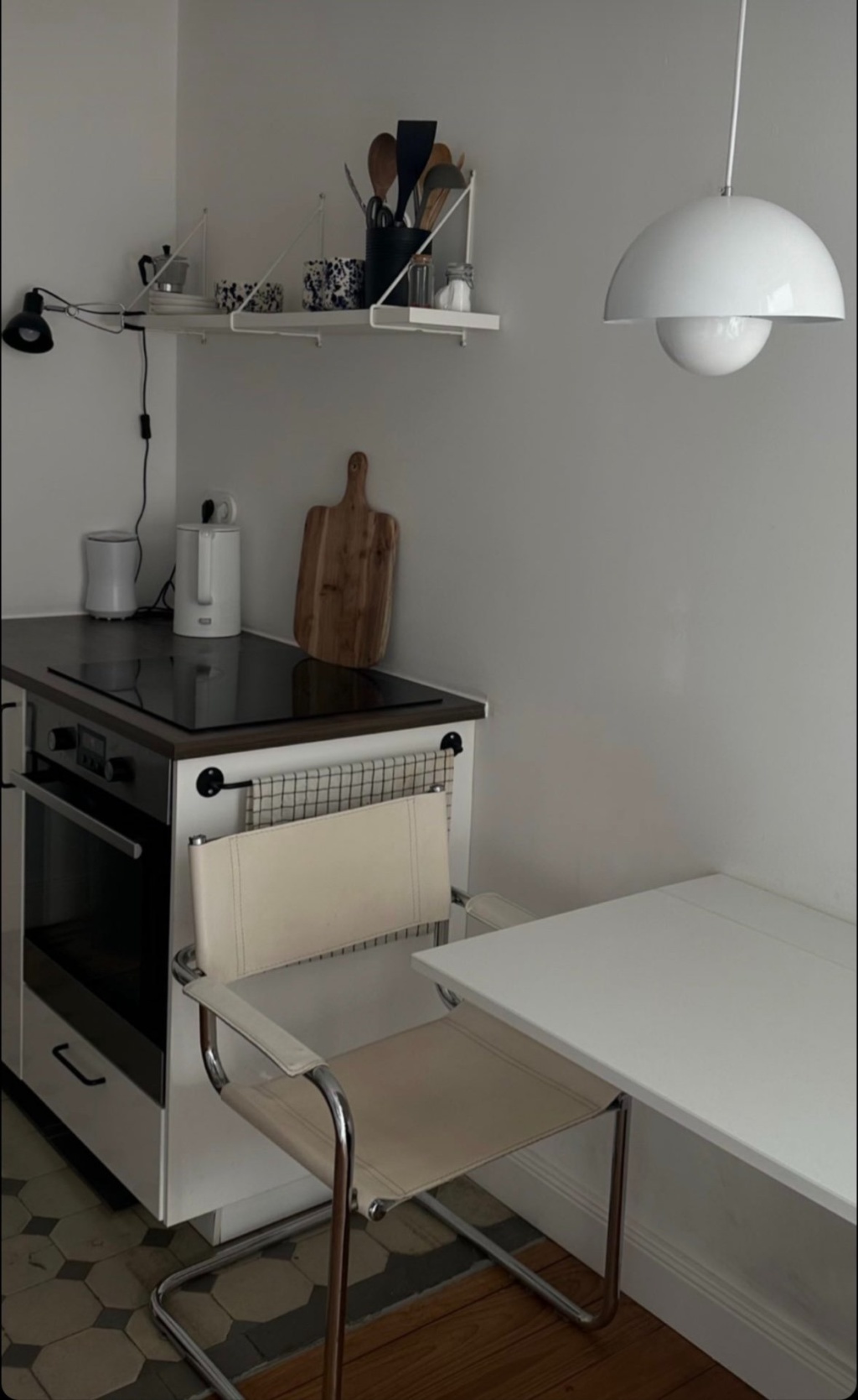 Befristet: möblierte 2-Zimmer-Wohnung zur Untermiete 29.09-14.11.26 – Prätoriusweg 8, 20255 Hamburg Eimsbüttel – Vorschaubild 3