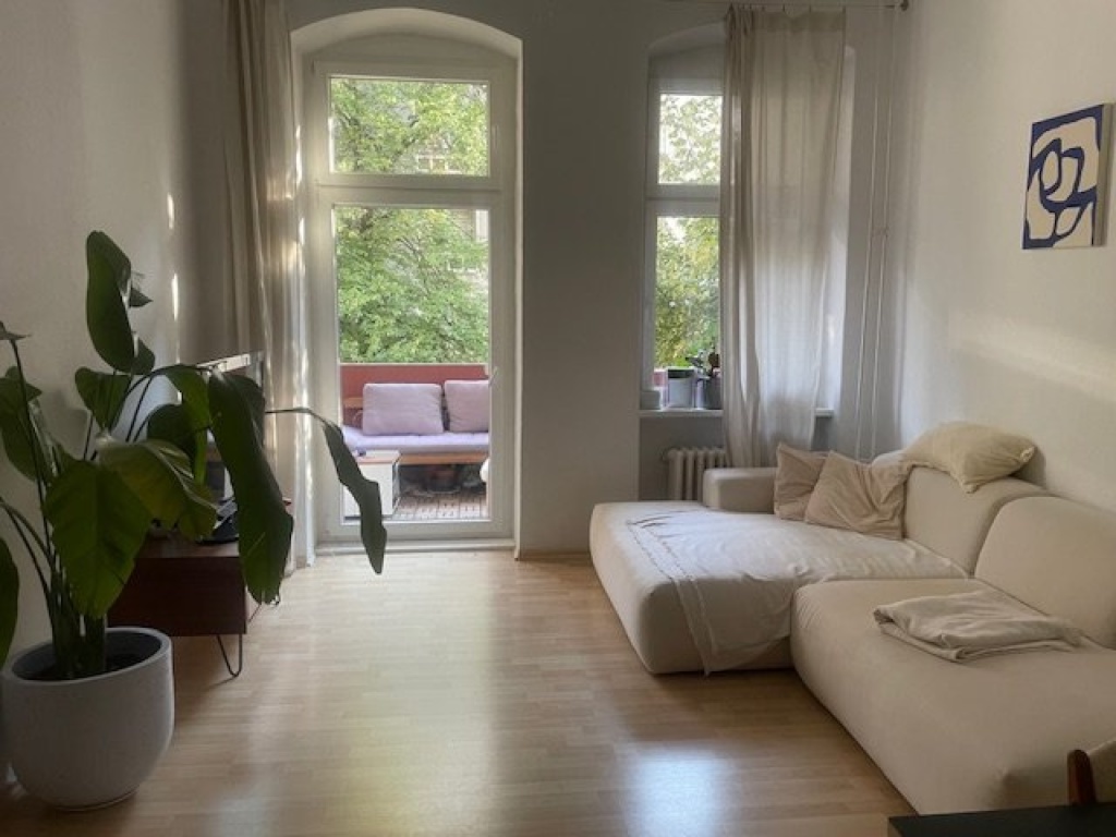 Beautiful altbau apartment in Neukölln from 29th of August to 11th of September – Donaustraße, 12043 Berlin Neukölln – Vorschaubild 2