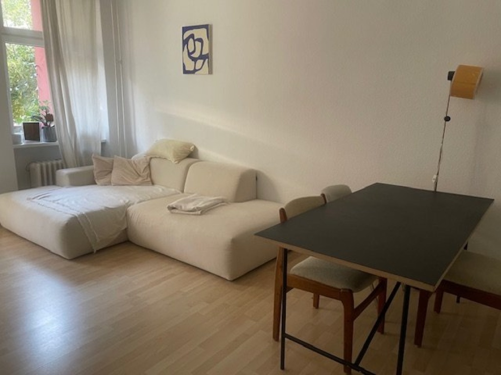 Beautiful altbau apartment in Neukölln from 29th of August to 11th of September – Donaustraße, 12043 Berlin Neukölln – Vorschaubild 3