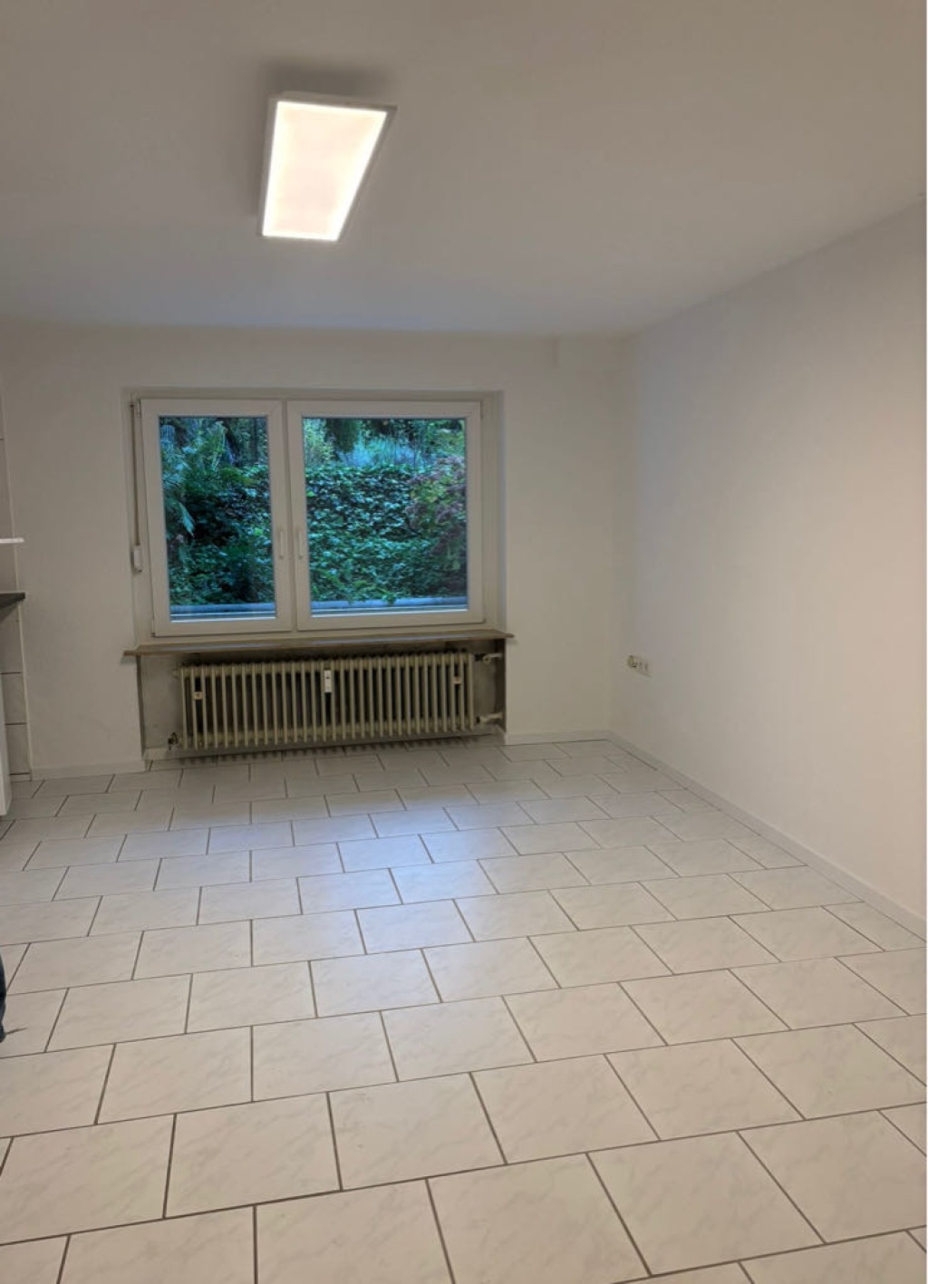 1 Room Flat Dossenheim Fliederweg - picture 1