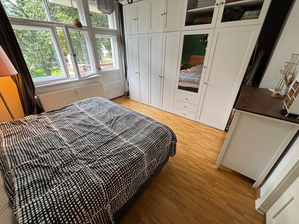 2 Zimmer Wohnung mit Balkon | vollmöbliert | Prenzlauer Berg ab Oktober - Laufzeit flexibel | Verlängerung nach Absprache | NUR FRAUEN ODER PAARE | Keine Anmeldung möglich – Greifswalder Straße 164, 10409 Berlin Prenzlauer Berg – Vorschaubild 8