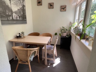 Anzeigenbild: möbliertes Zimmer befristet in 4er- WG, sehr schöne Räume, sanierter Altbau Innenstadt