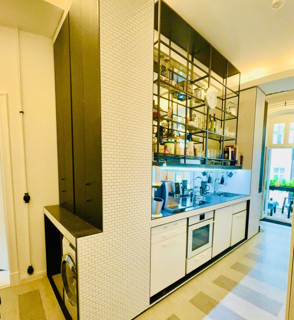 1-Zi.-Wohnloft, hell, Nähe U-Bhf, Schlosspark, Stuttgarterplatz, möbliert eigenes Bad, Küche Balkon, Südostlage, Aufzug, – Windscheidstraße 2, 10627 Berlin Charlottenburg – Vorschaubild 11
